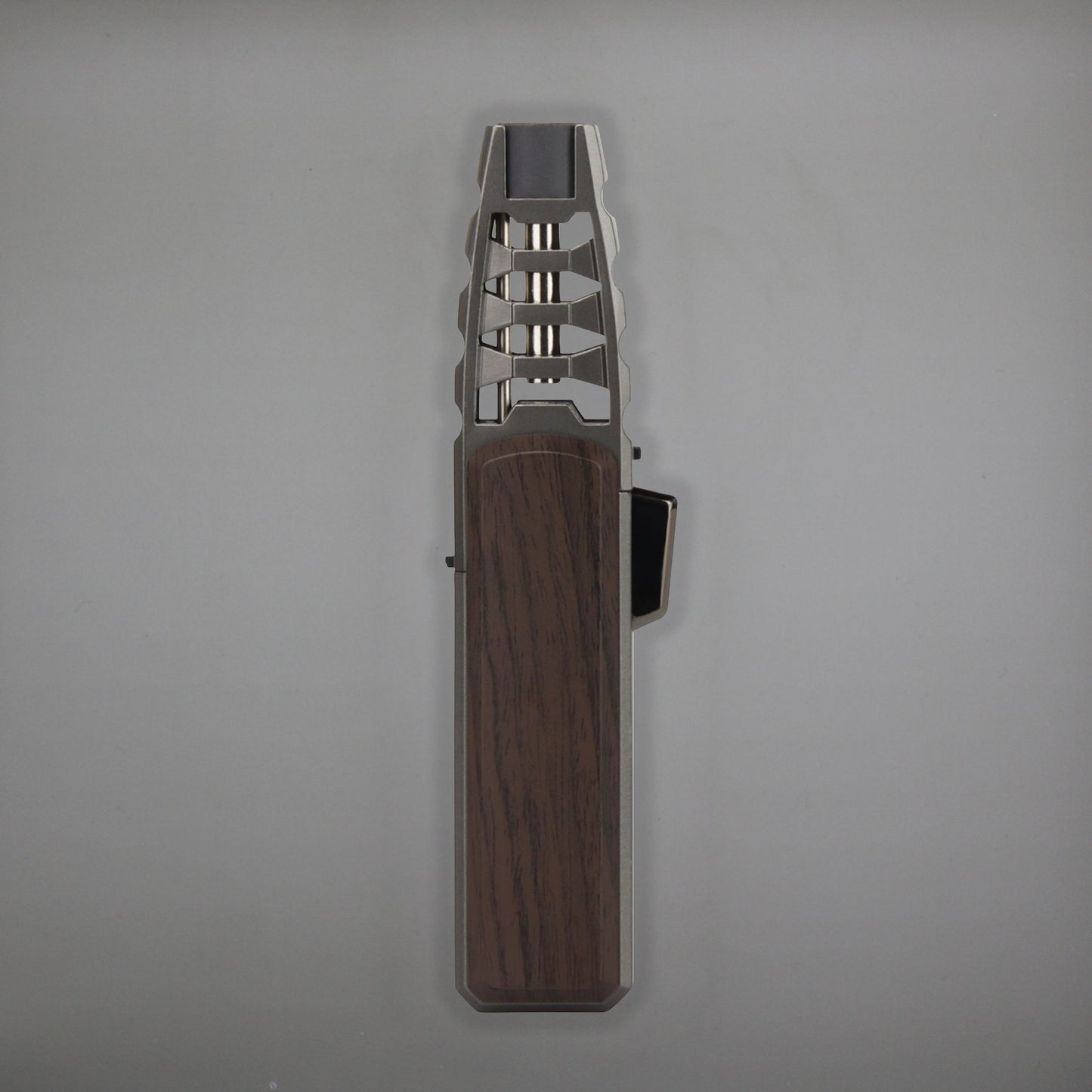 FireSaber - Butane Gas Turbo Jet Flame Torch Lighter - Fire Saber - Moxa_ZB220 - Wood